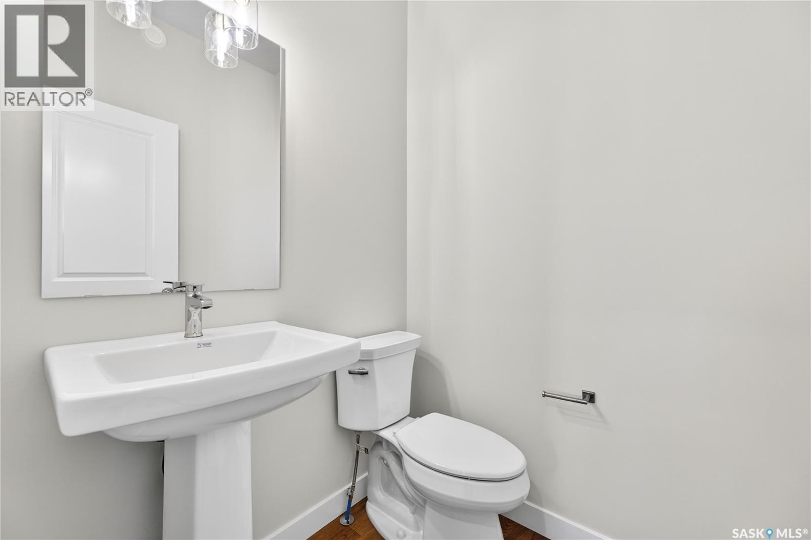2 830 Brighton Boulevard, Saskatoon, SK - Indoor Photo Showing Bathroom