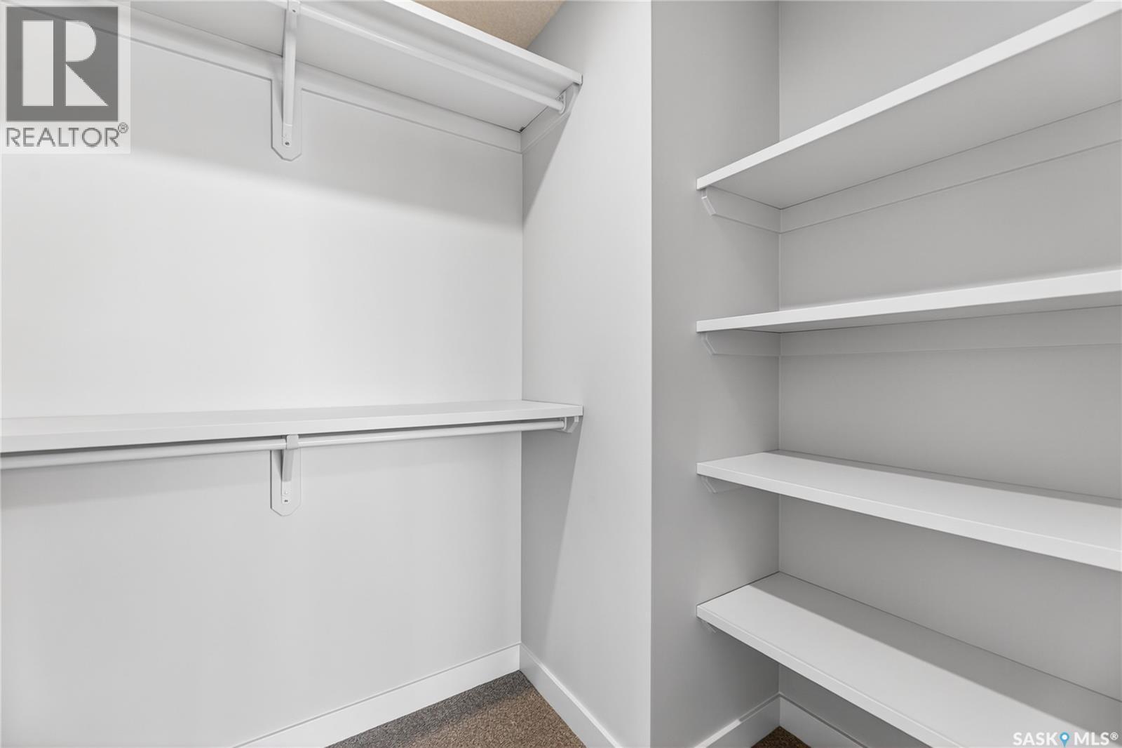 2 830 Brighton Boulevard, Saskatoon, SK - Indoor With Storage