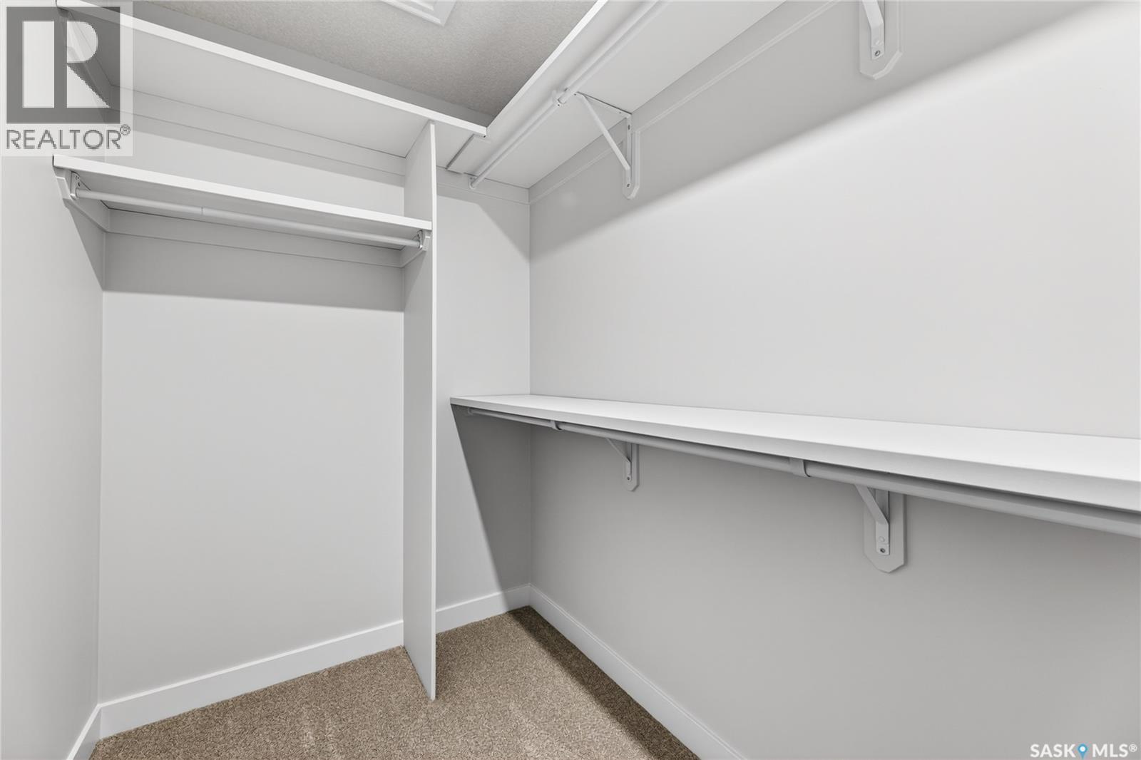 2 830 Brighton Boulevard, Saskatoon, SK - Indoor With Storage