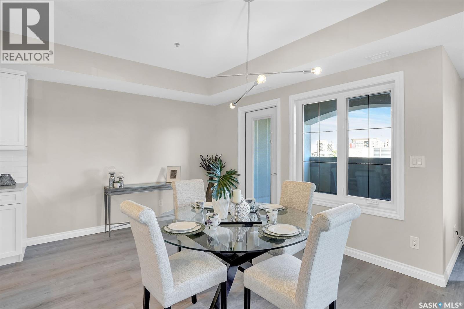 401 4594 Harbour Landing Drive, Regina, SK - Indoor Photo Showing Dining Room