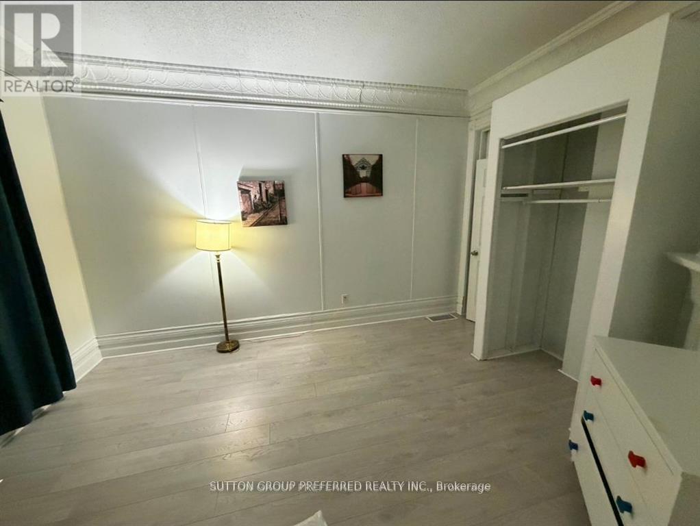 173 Adelaide Street N, London East (East K), ON - Indoor