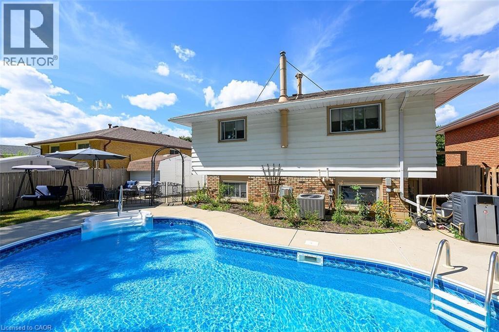 24 Oxford Street, Brantford, ON - Outdoor With In Ground Pool