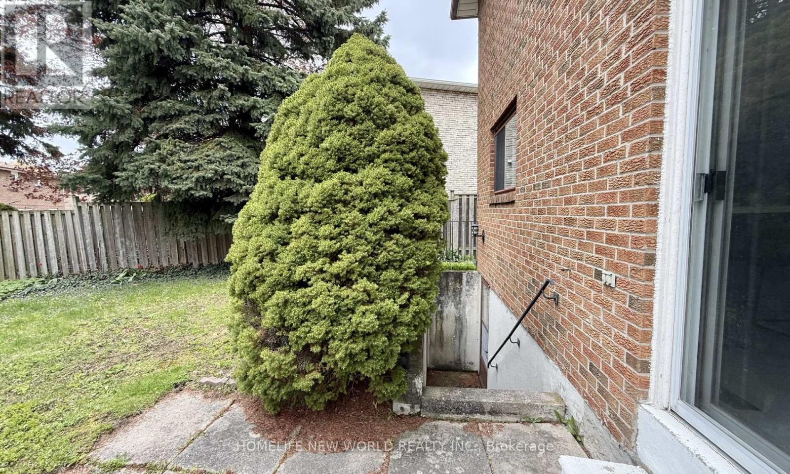 93 Willowbrook Road, Markham, ON - Outdoor