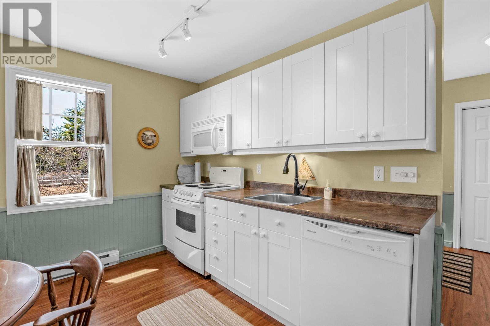 Trail House Kitchen - 3 & 5 Marshall’S Hill, Trinity East, NL - Indoor Photo Showing Kitchen