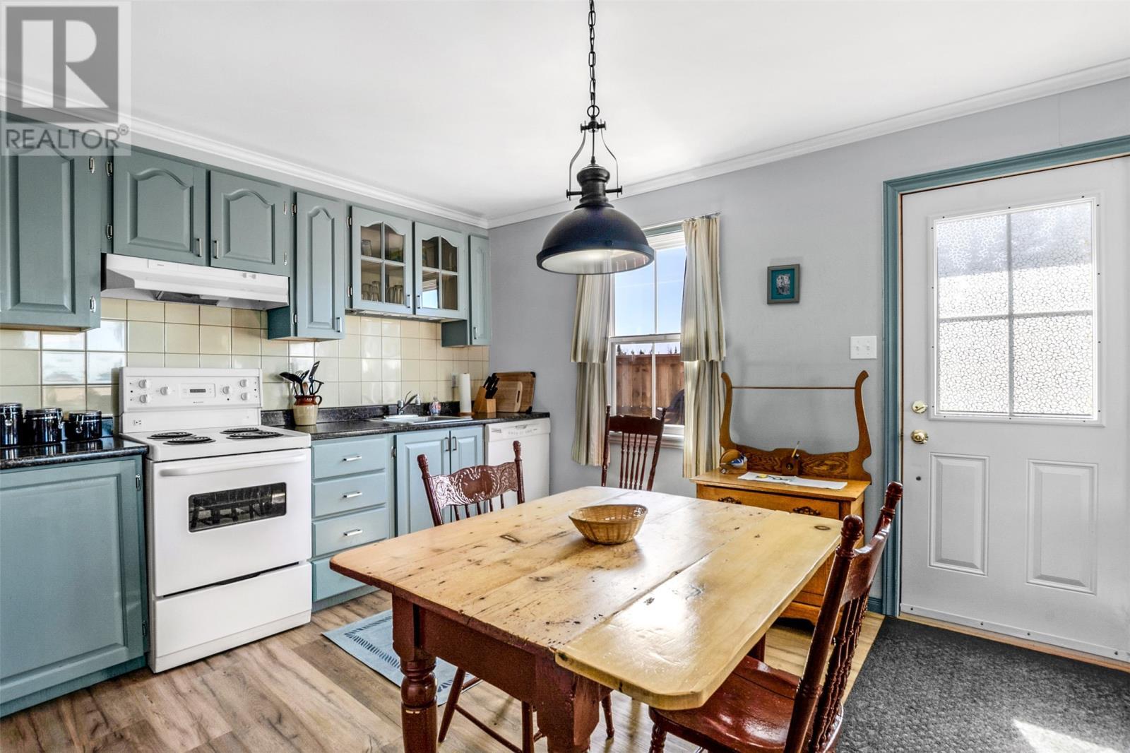 Station House Kitchen - 3 & 5 Marshall’S Hill, Trinity East, NL - Indoor