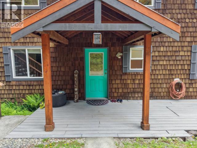 10826 Mariners Way, Powell River, BC - Outdoor With Exterior