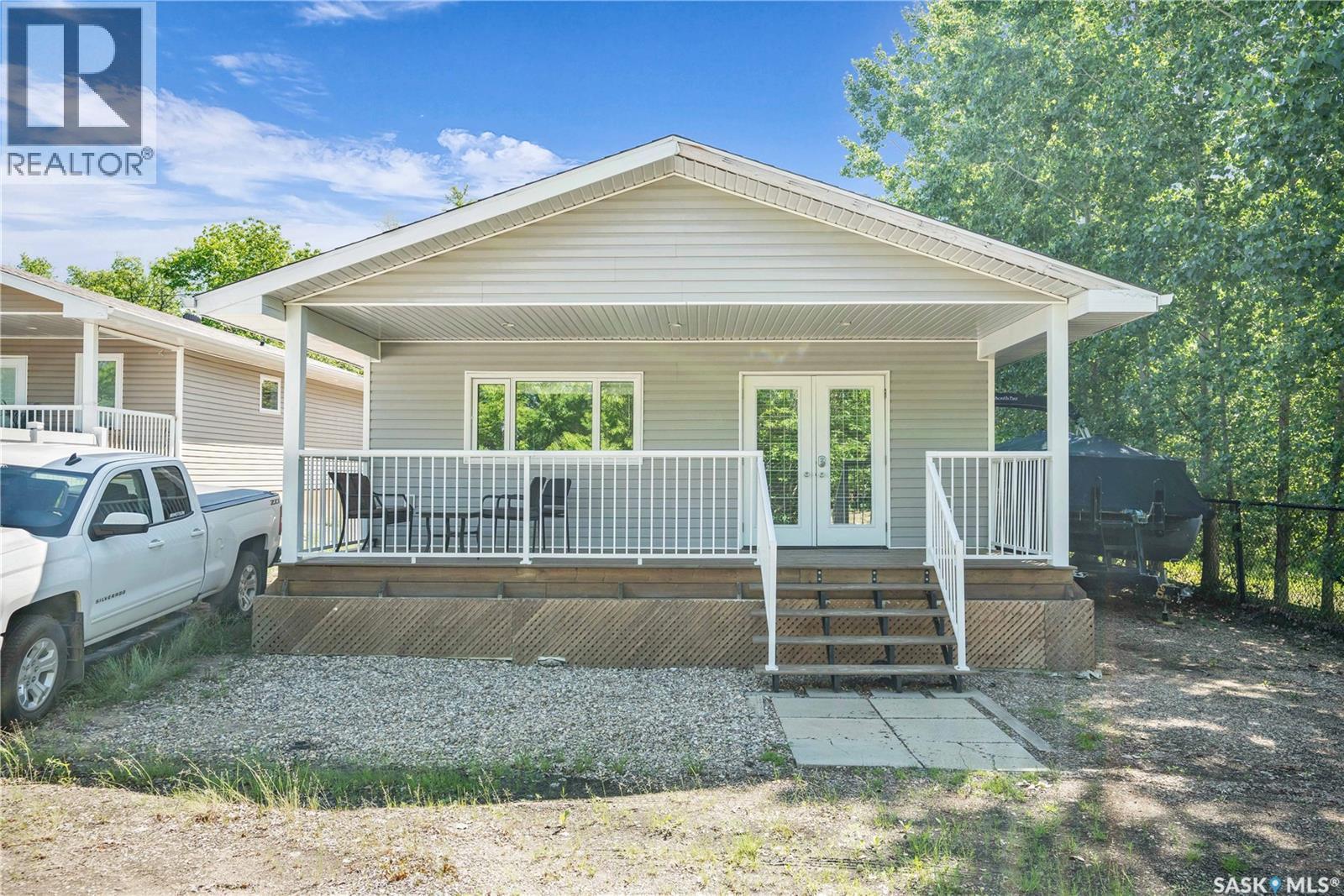 607 Brighton Street, Saskatchewan Beach, SK - Outdoor With Deck Patio Veranda