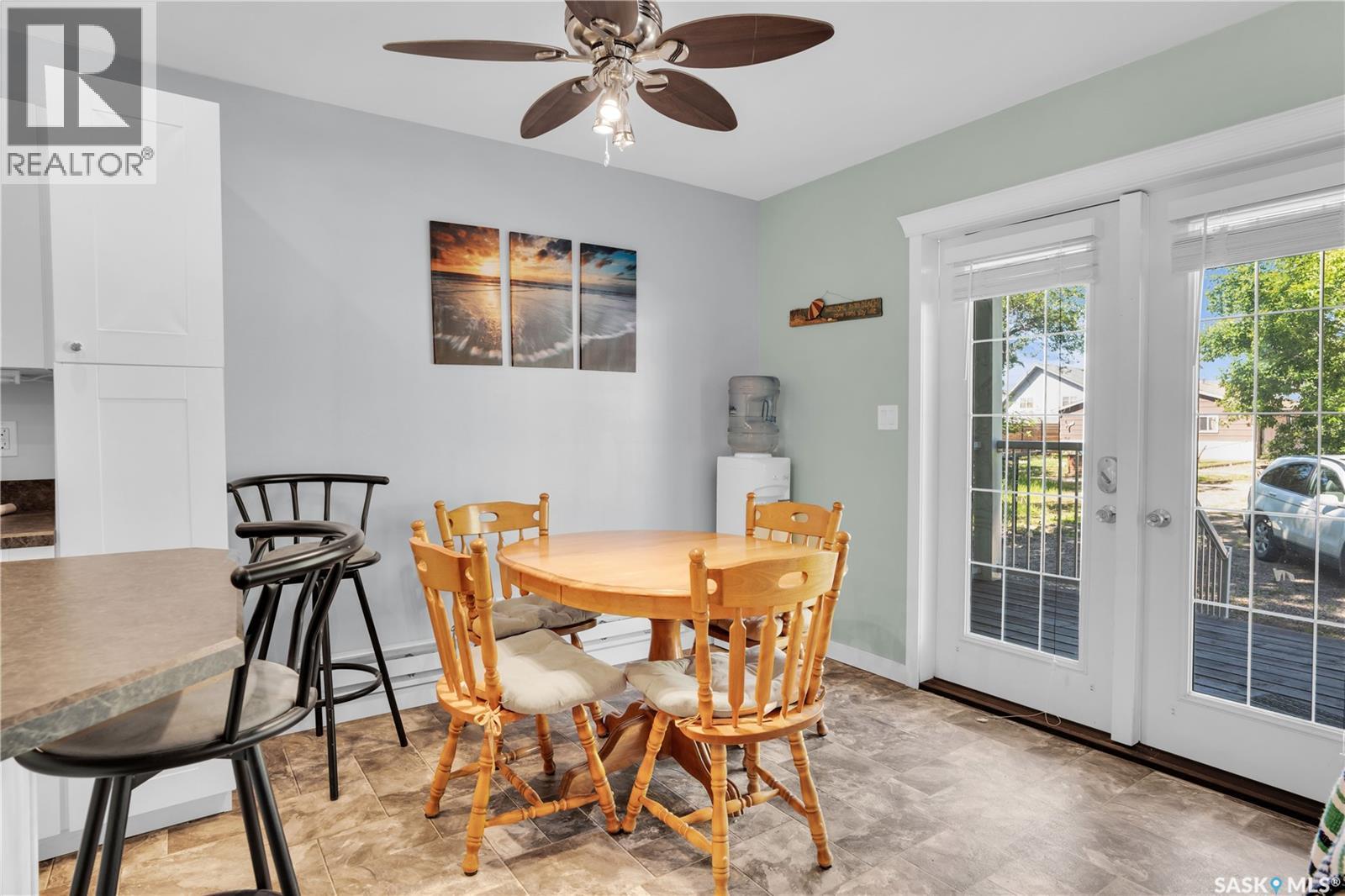 607 Brighton Street, Saskatchewan Beach, SK - Indoor Photo Showing Dining Room