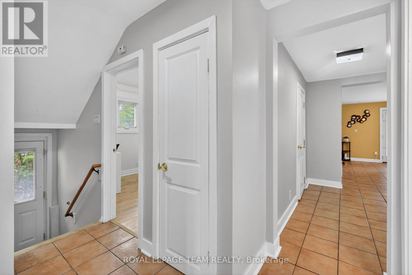 196 Prince Albert Street, Ottawa, ON - Indoor Photo Showing Kitchen With Double Sink