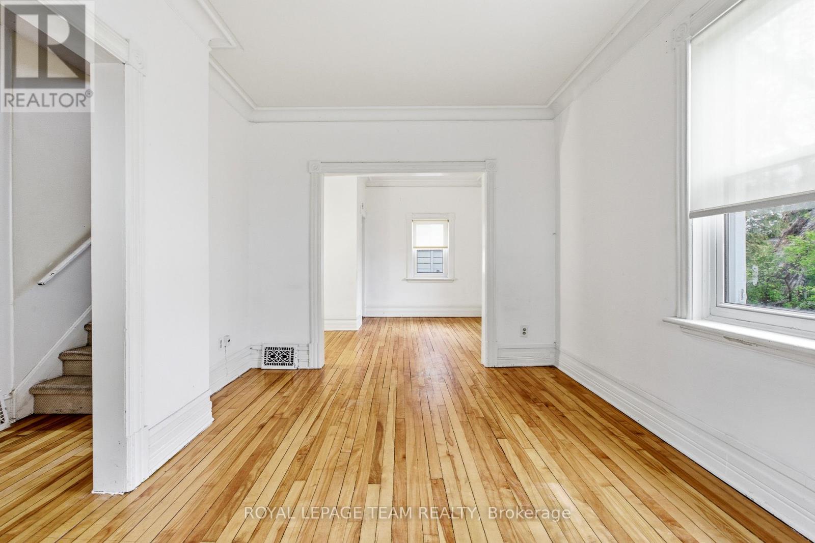 910 Pinecrest Road, Ottawa, ON - Indoor Photo Showing Other Room