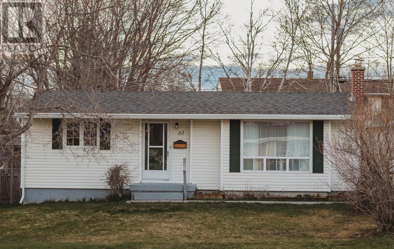 32 Brochen Street, Gander, NL - Outdoor