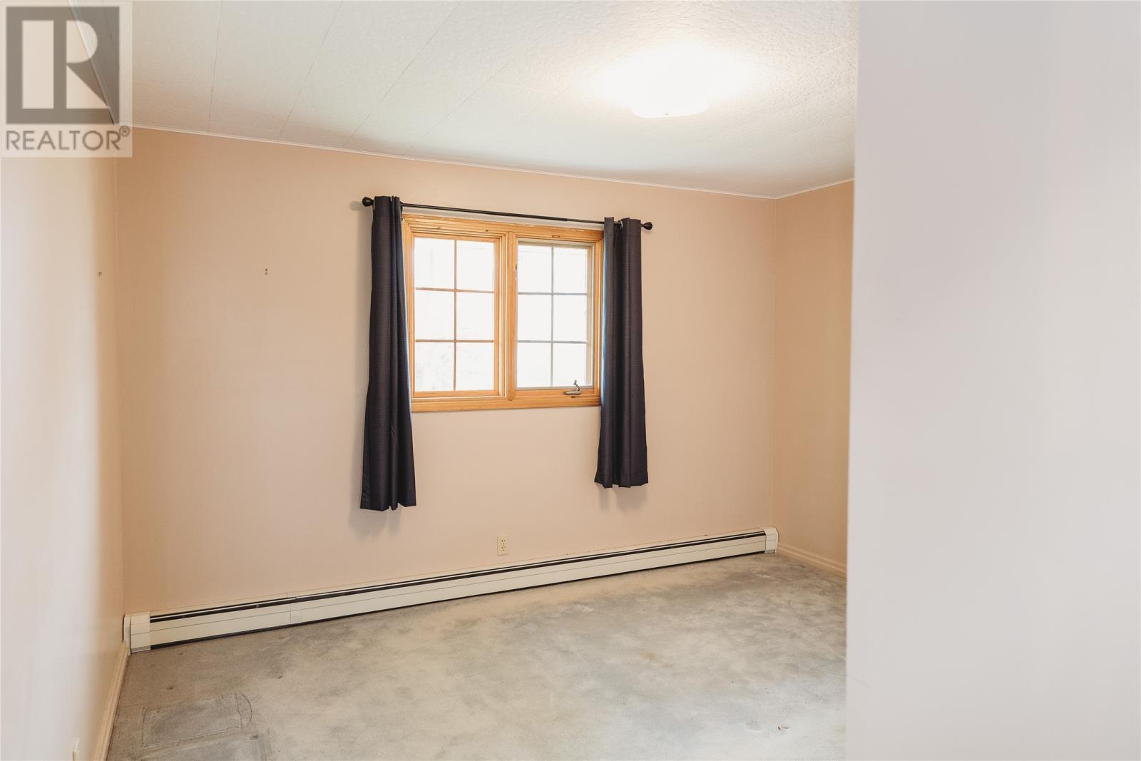 32 Brochen Street, Gander, NL - Indoor Photo Showing Other Room