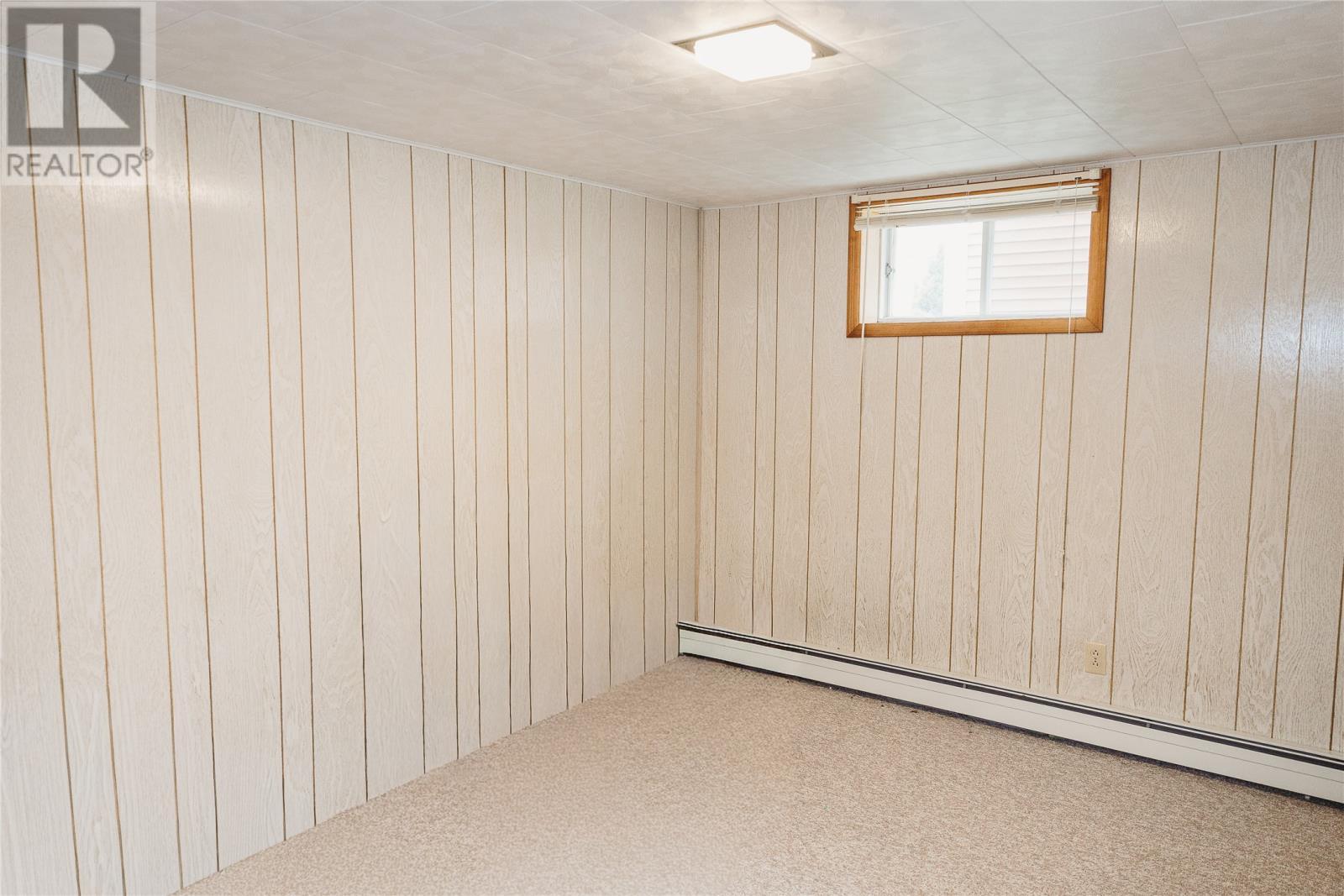 32 Brochen Street, Gander, NL - Indoor Photo Showing Other Room