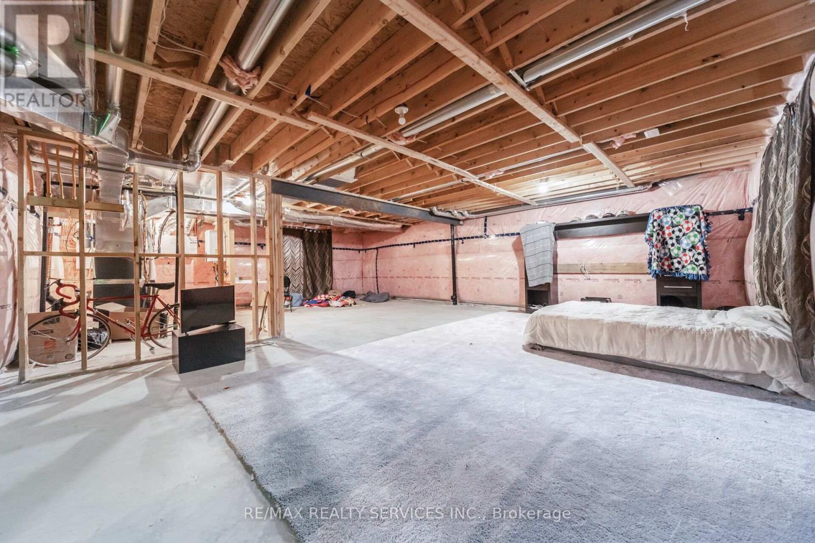 1891 Fountain Grass Drive, London South, ON - Indoor Photo Showing Basement