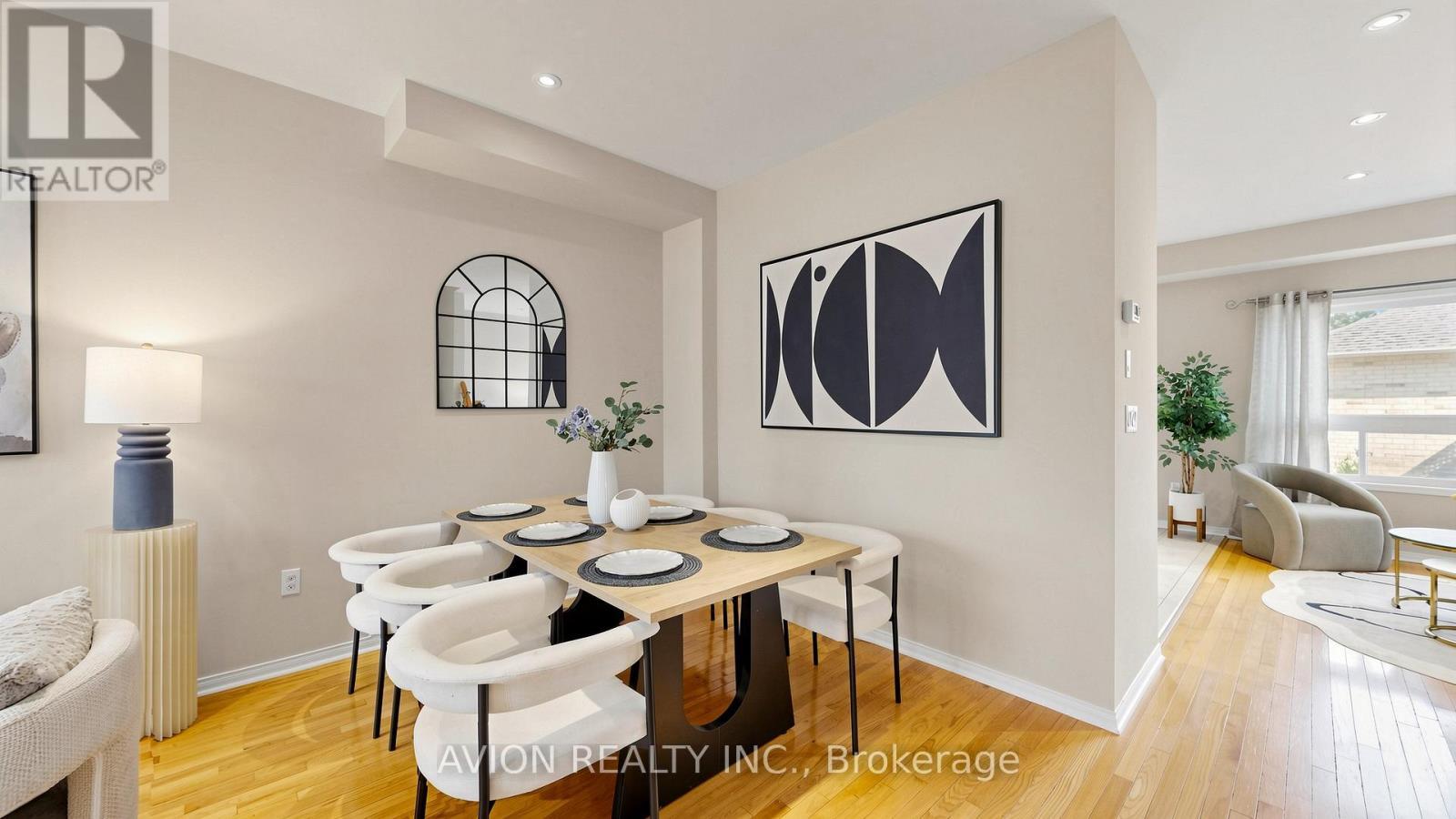 55 Madison Heights Boulevard, Markham, ON - Indoor Photo Showing Dining Room