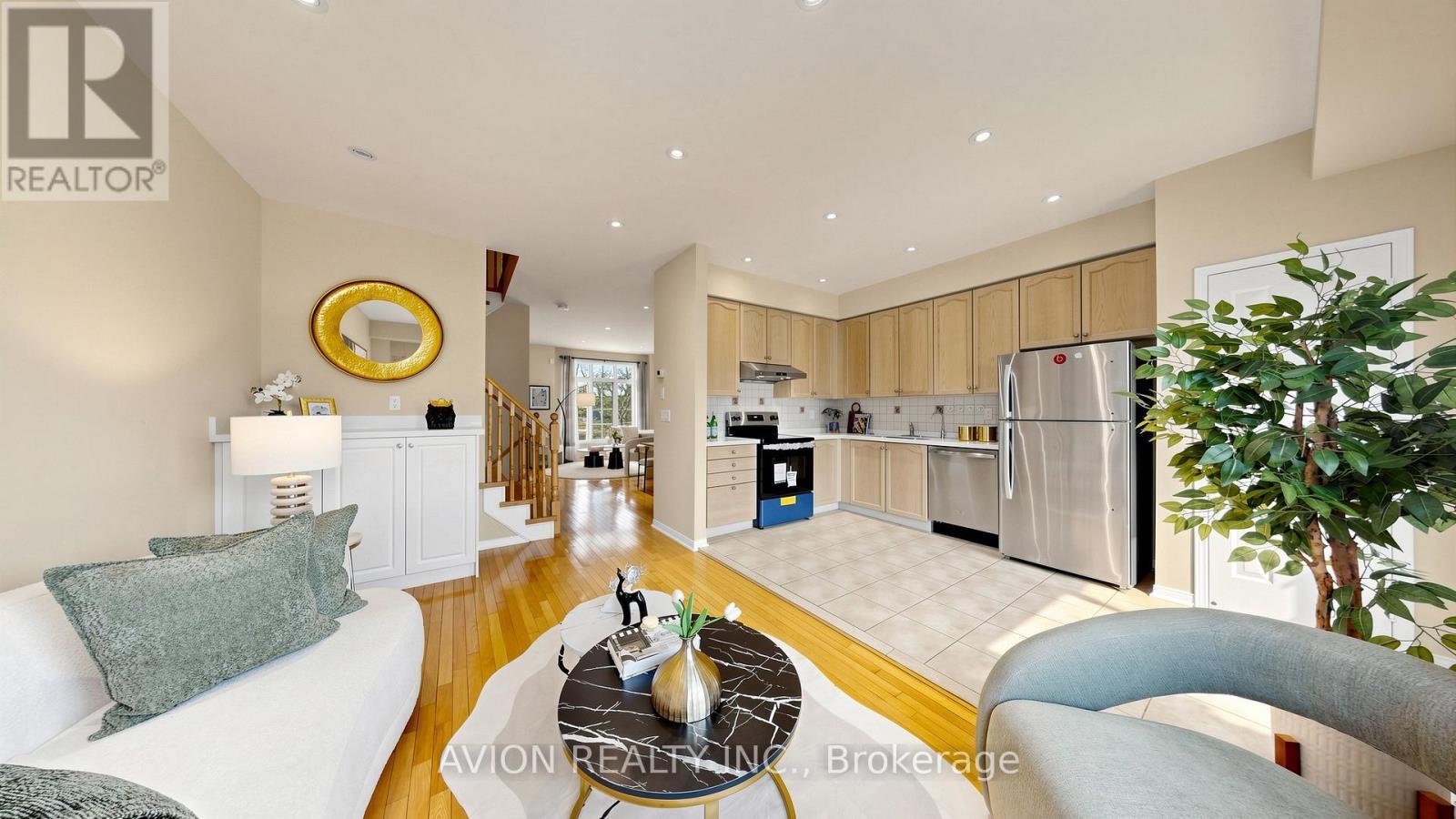 55 Madison Heights Boulevard, Markham, ON - Indoor