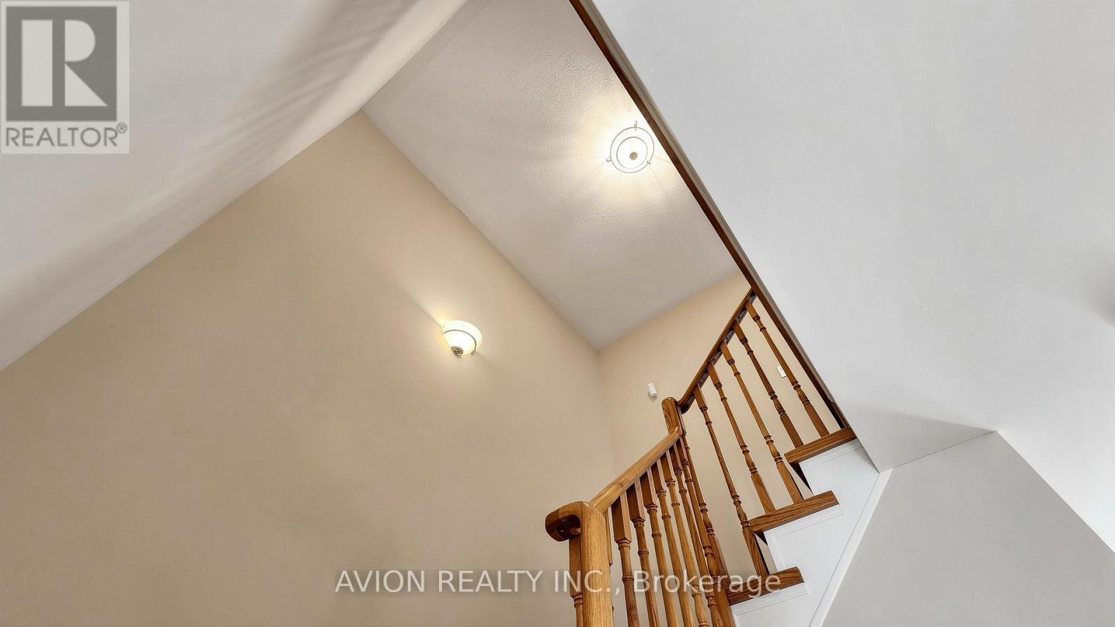 55 Madison Heights Boulevard, Markham, ON - Indoor Photo Showing Other Room
