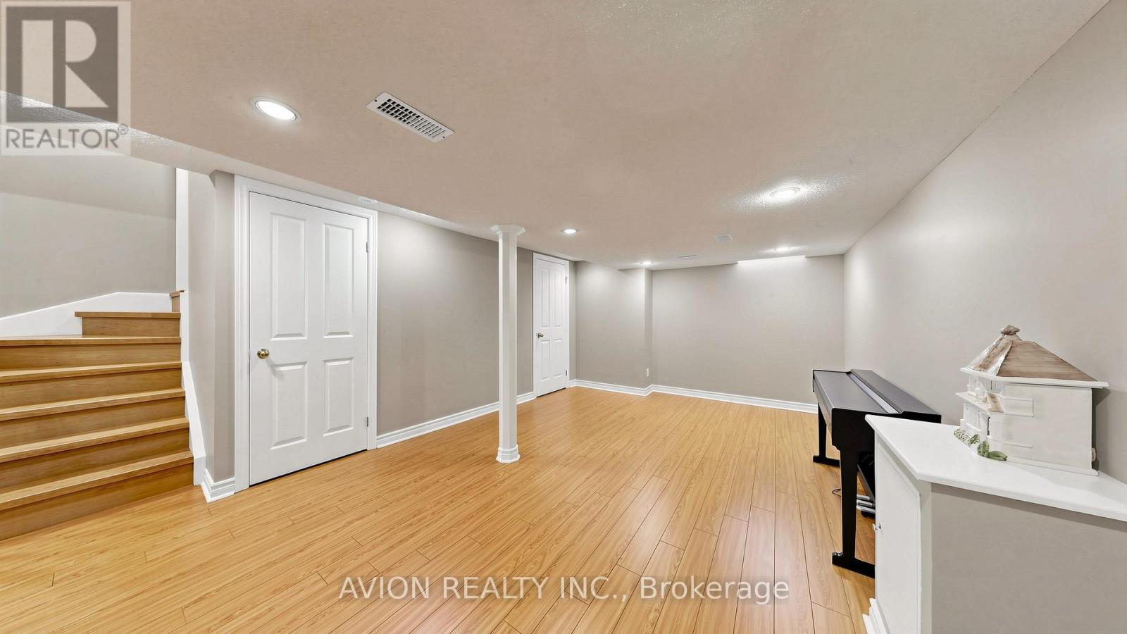 55 Madison Heights Boulevard, Markham, ON - Indoor Photo Showing Other Room
