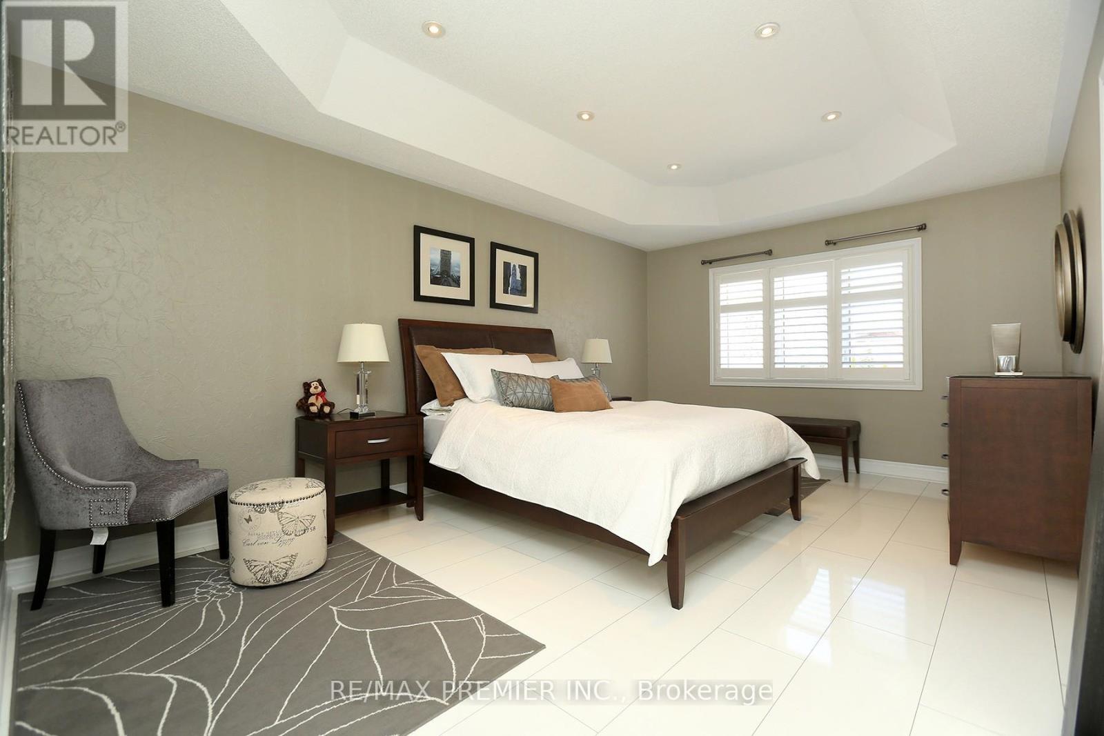 79 Hansard Drive, Vaughan, ON - Indoor Photo Showing Bedroom