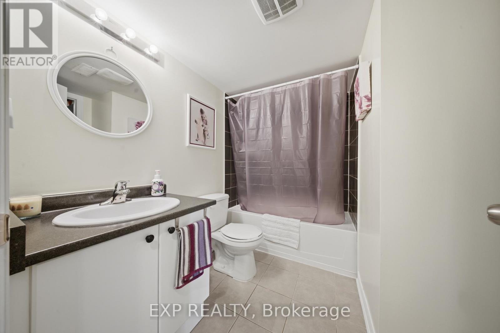 832 O'Reilly Crescent, Shelburne, ON - Indoor Photo Showing Bathroom