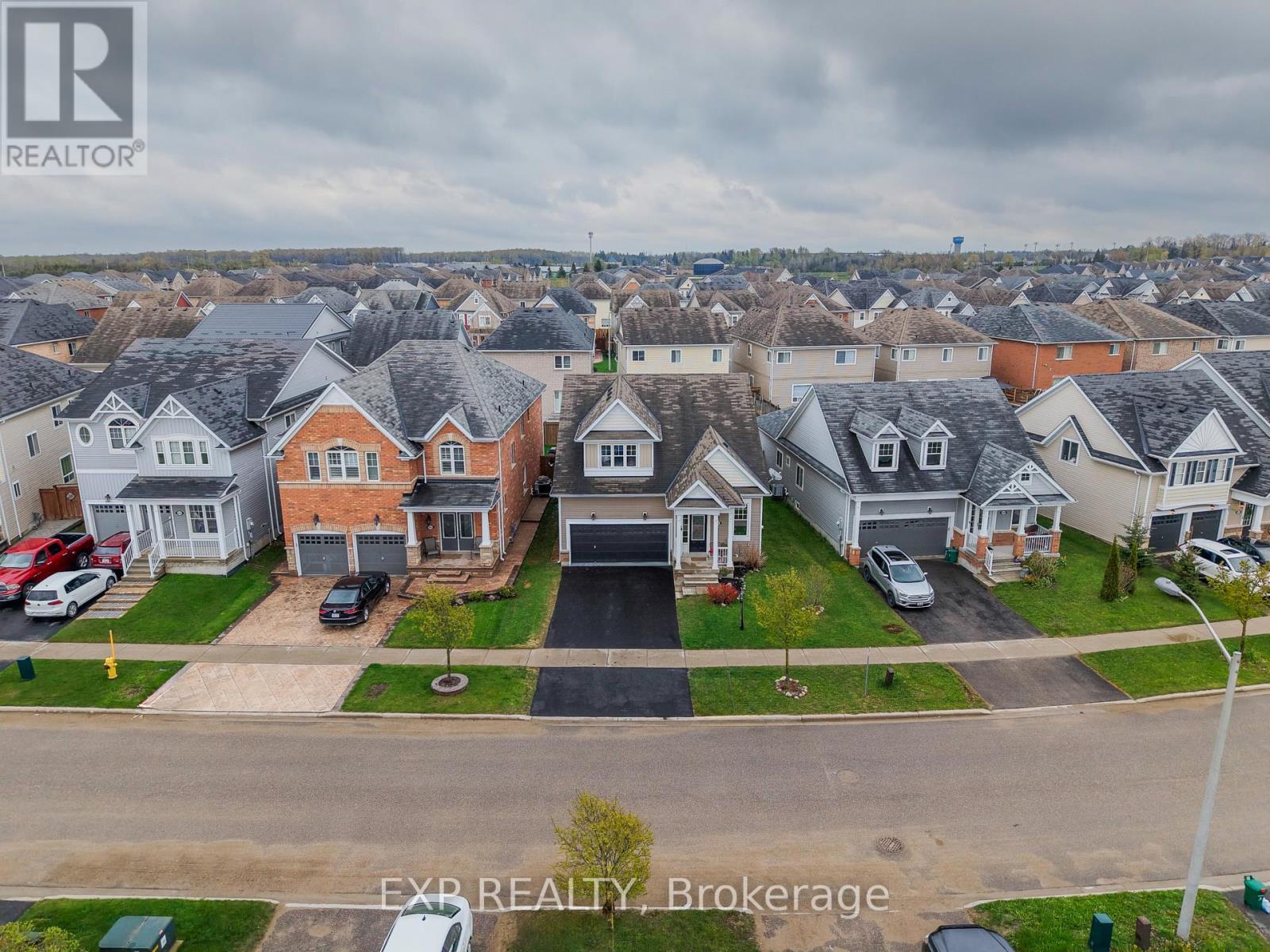 832 O'Reilly Crescent, Shelburne, ON - Outdoor With Facade