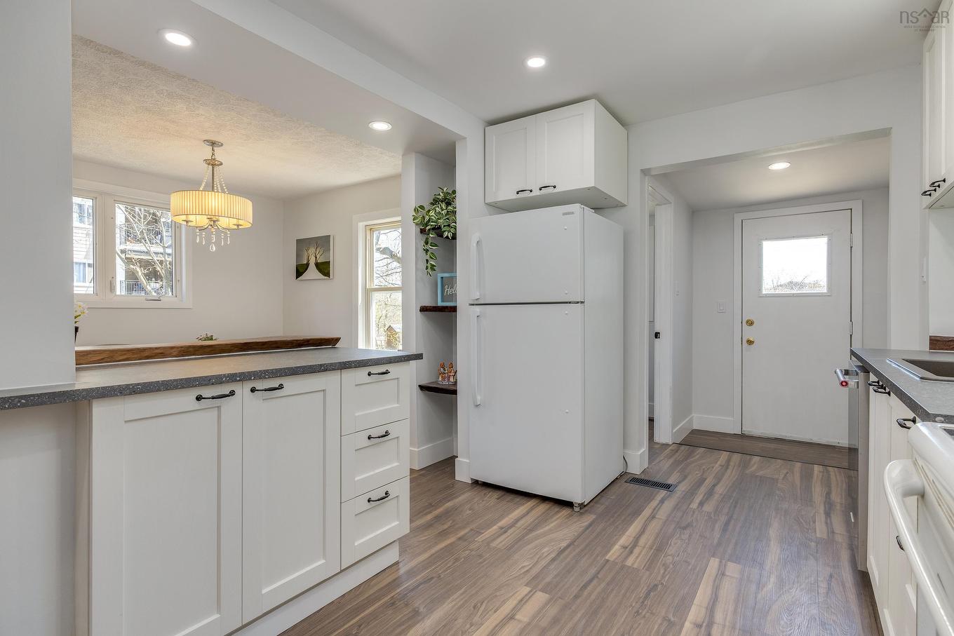 13 Mcfatridge Road, Halifax, NS