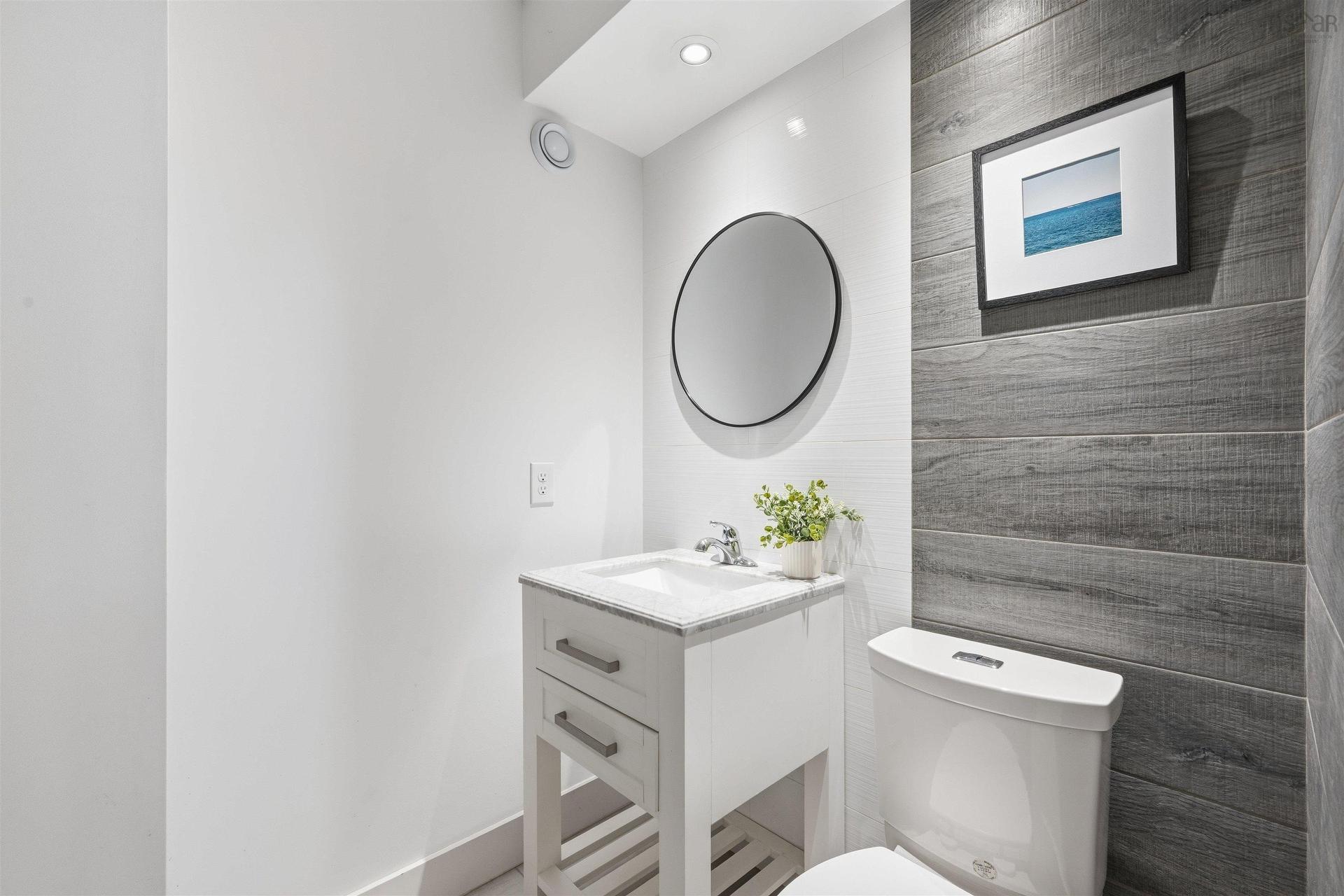 167 Amesbury Gate, Halifax, NS