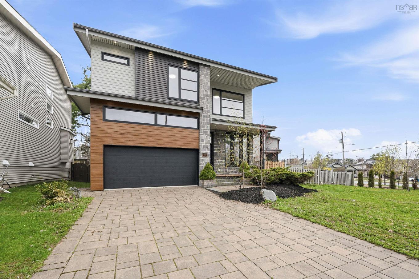 167 Amesbury Gate, Halifax, NS