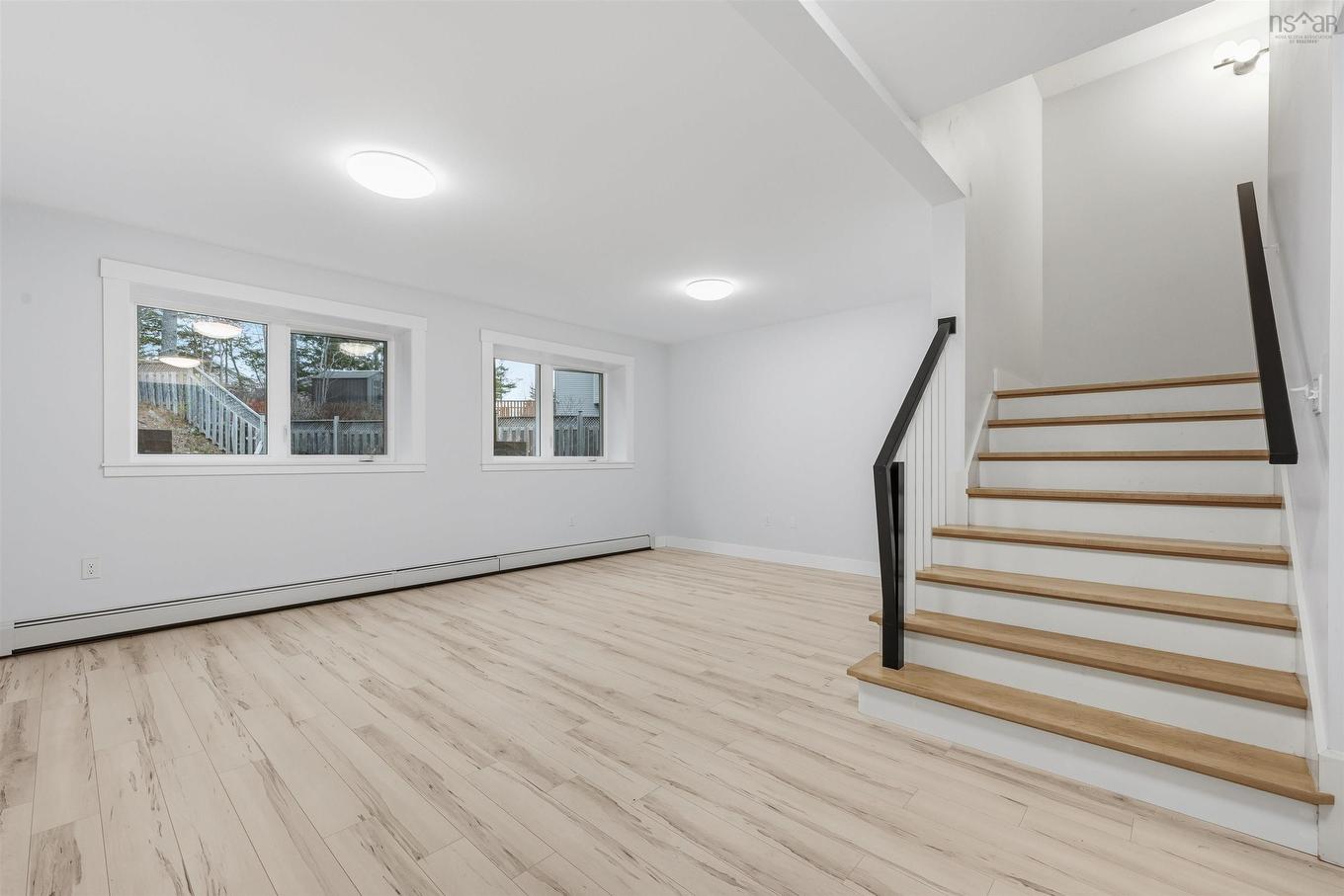 167 Amesbury Gate, Halifax, NS