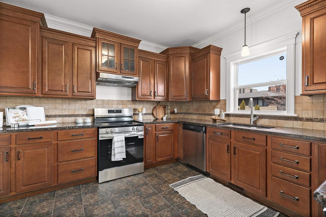 192 Bently Drive, Halifax, NS