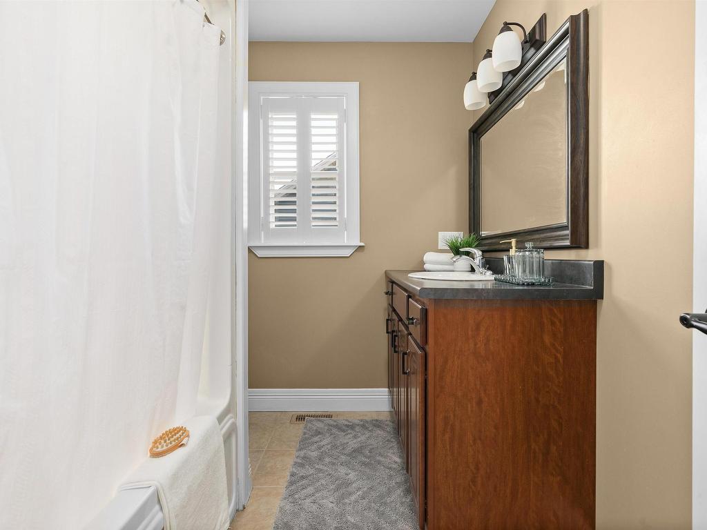 192 Bently Drive, Halifax, NS