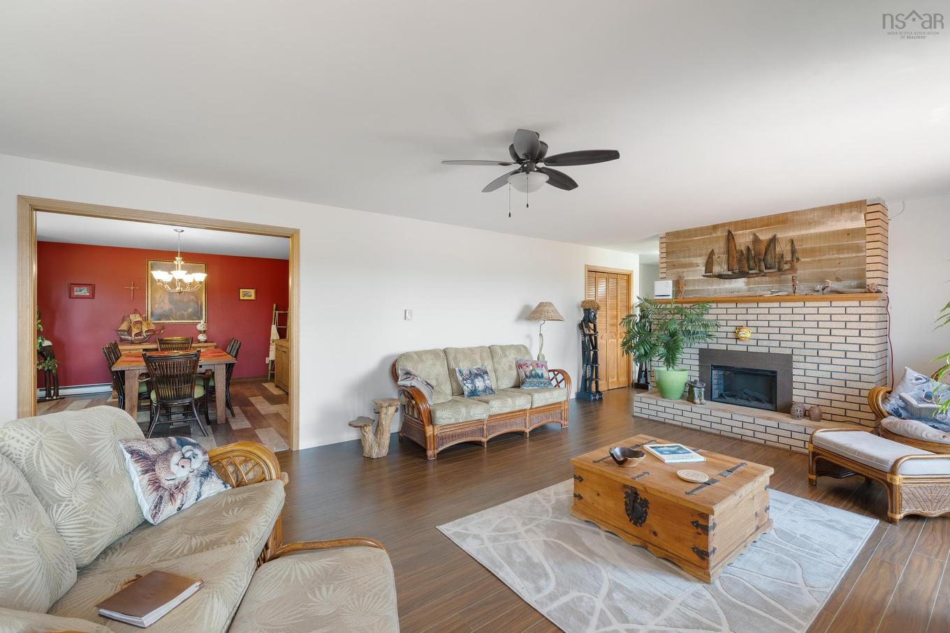 18-20 Harbourview Drive, Yarmouth, NS