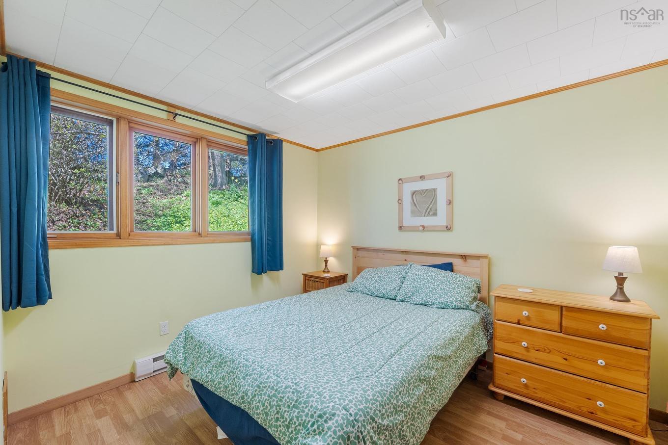 18-20 Harbourview Drive, Yarmouth, NS