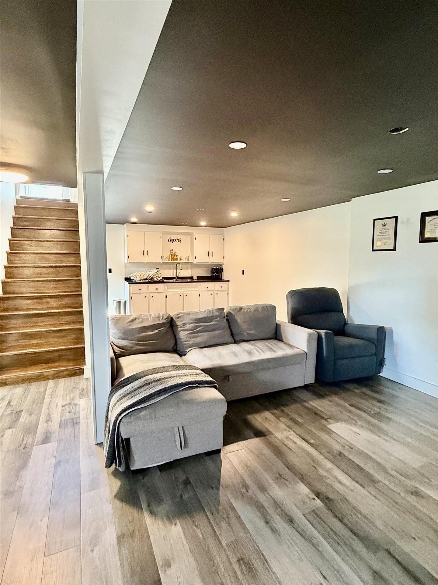733 Sharpes Lane, New Waterford, NS