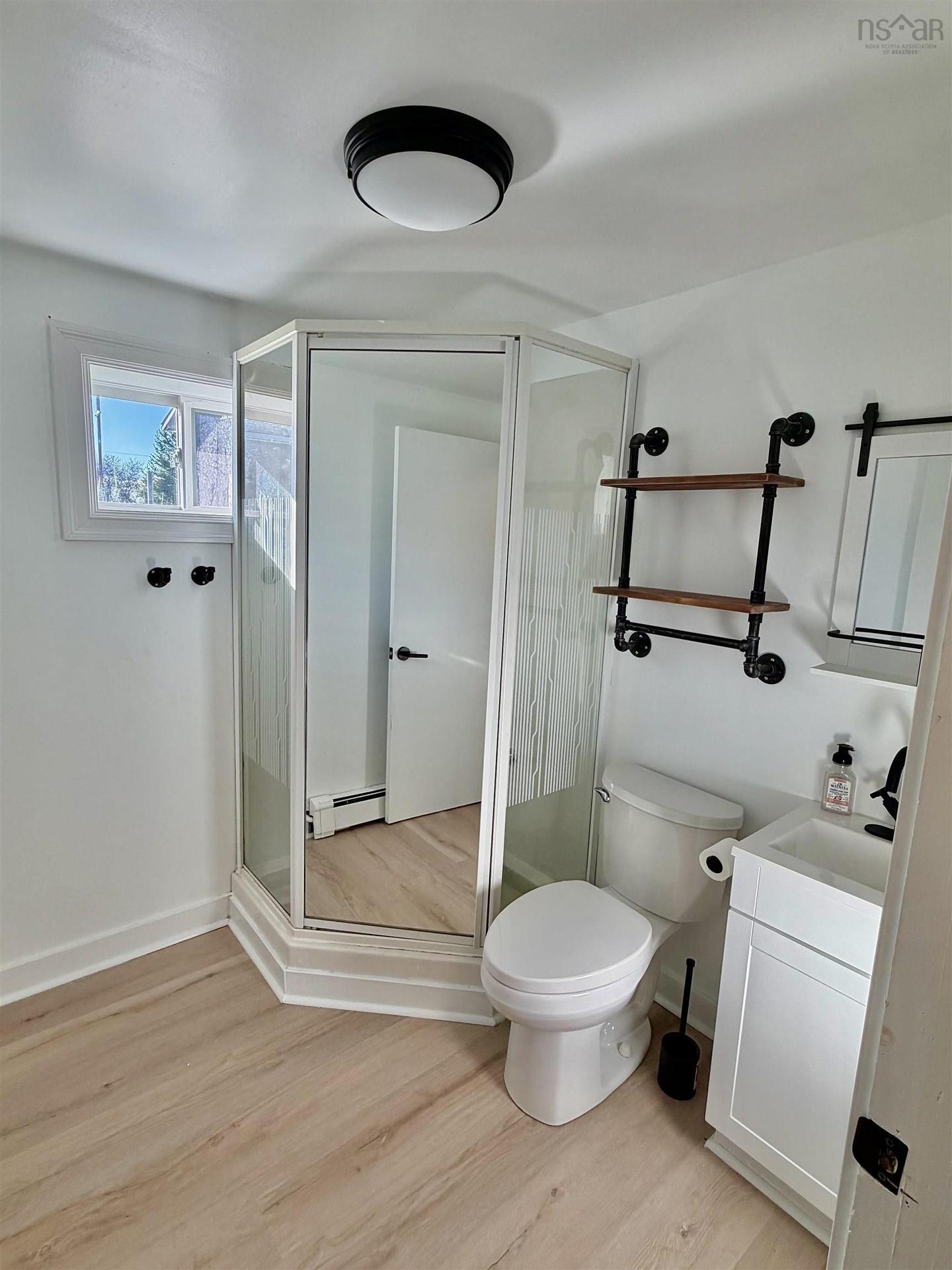 733 Sharpes Lane, New Waterford, NS