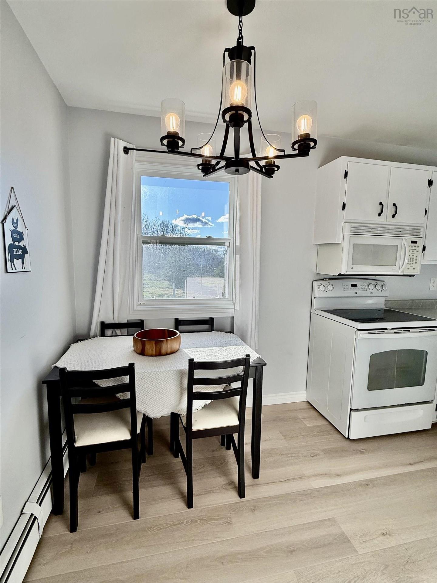 733 Sharpes Lane, New Waterford, NS