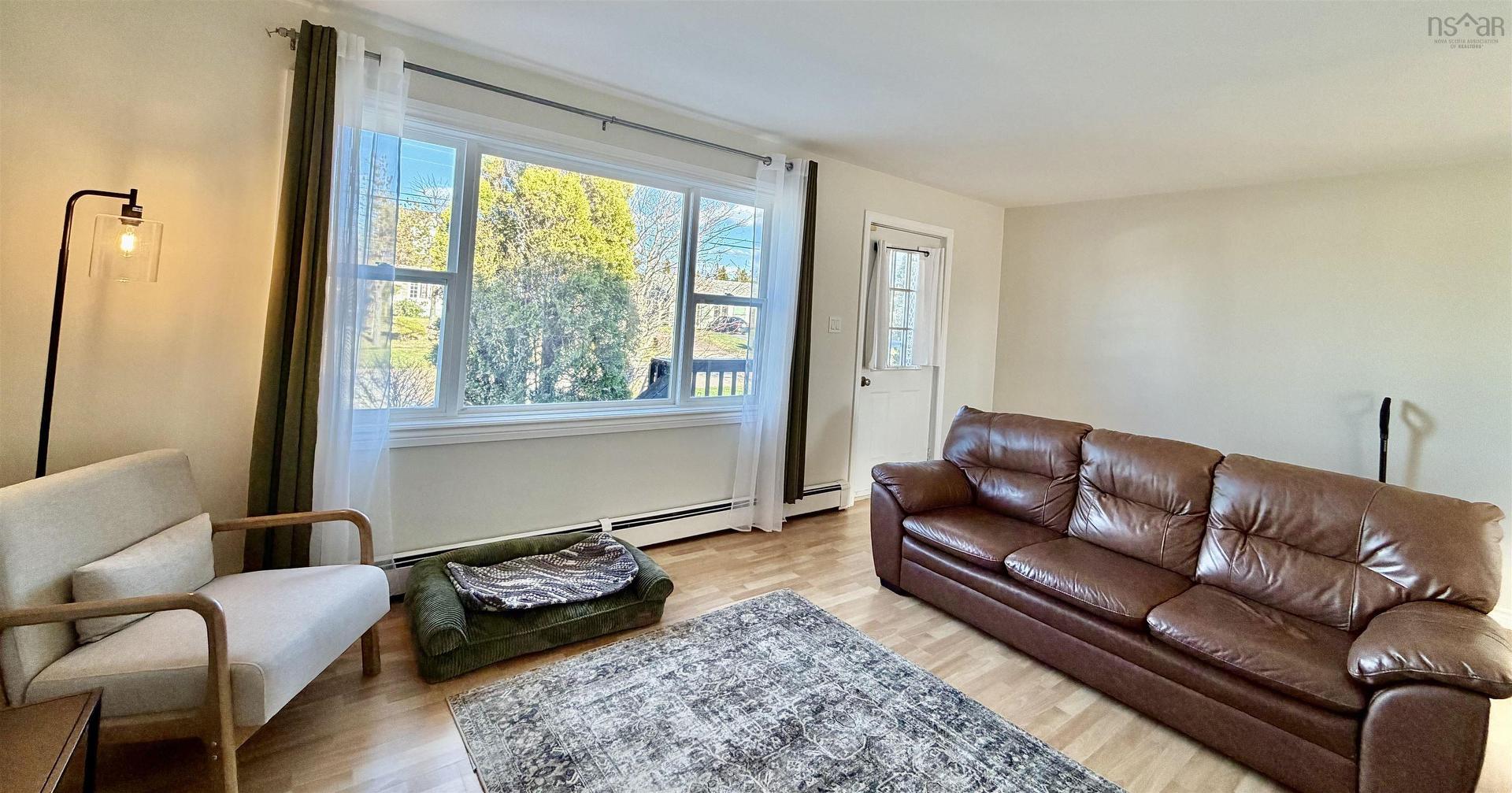 733 Sharpes Lane, New Waterford, NS