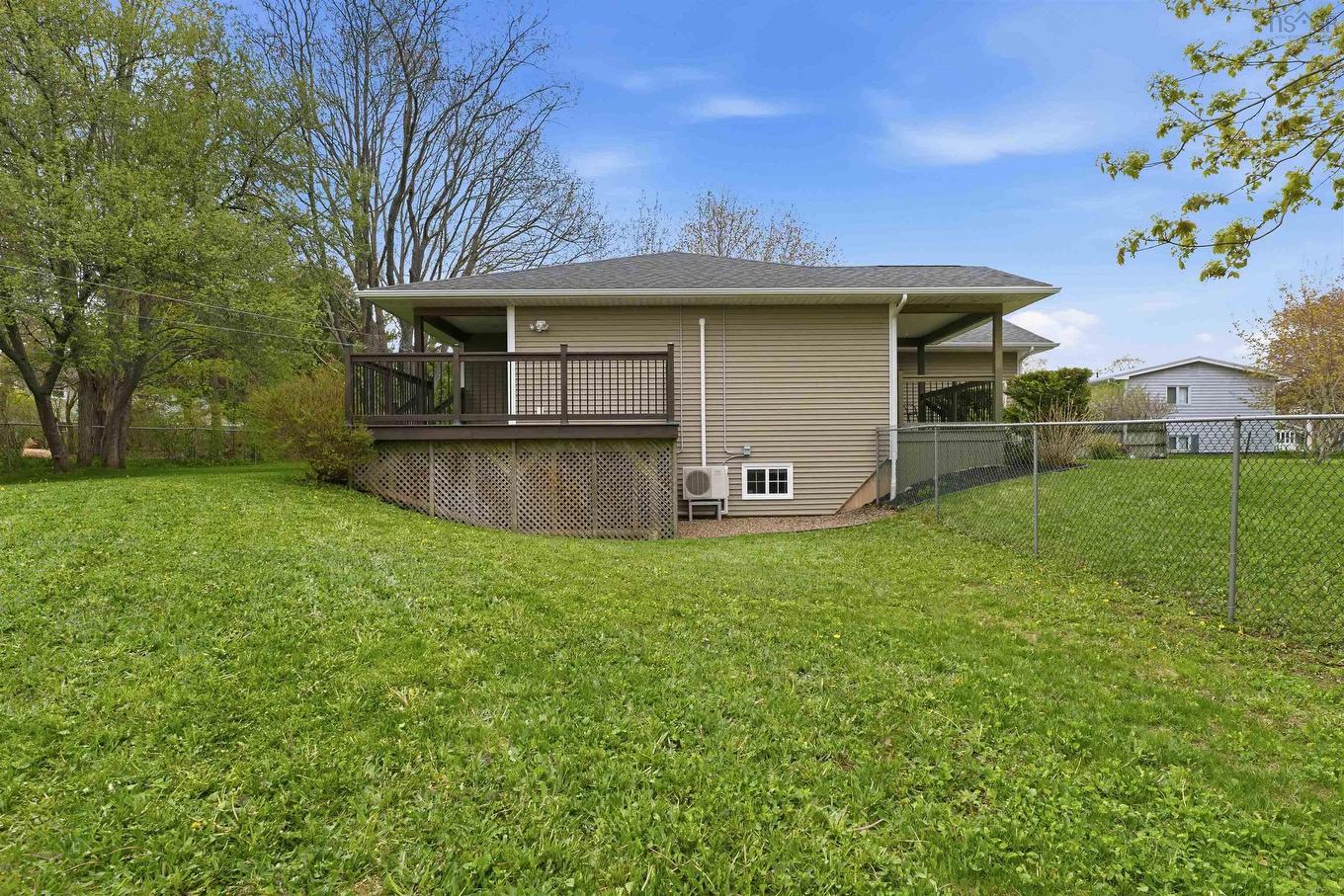 14 Smith Avenue, Kentville, NS