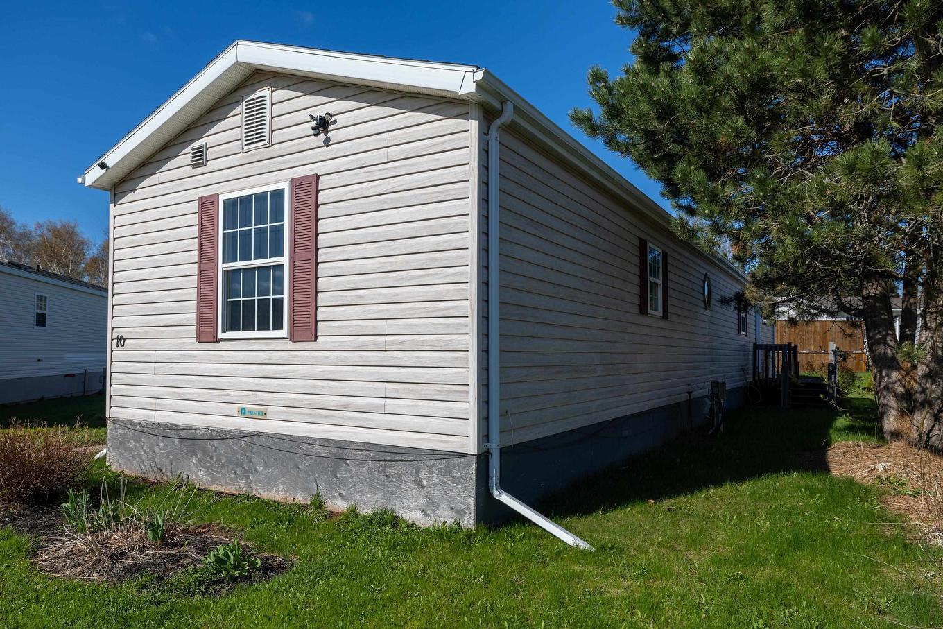 10 Windjammer Crescent, Charlottetown, PE
