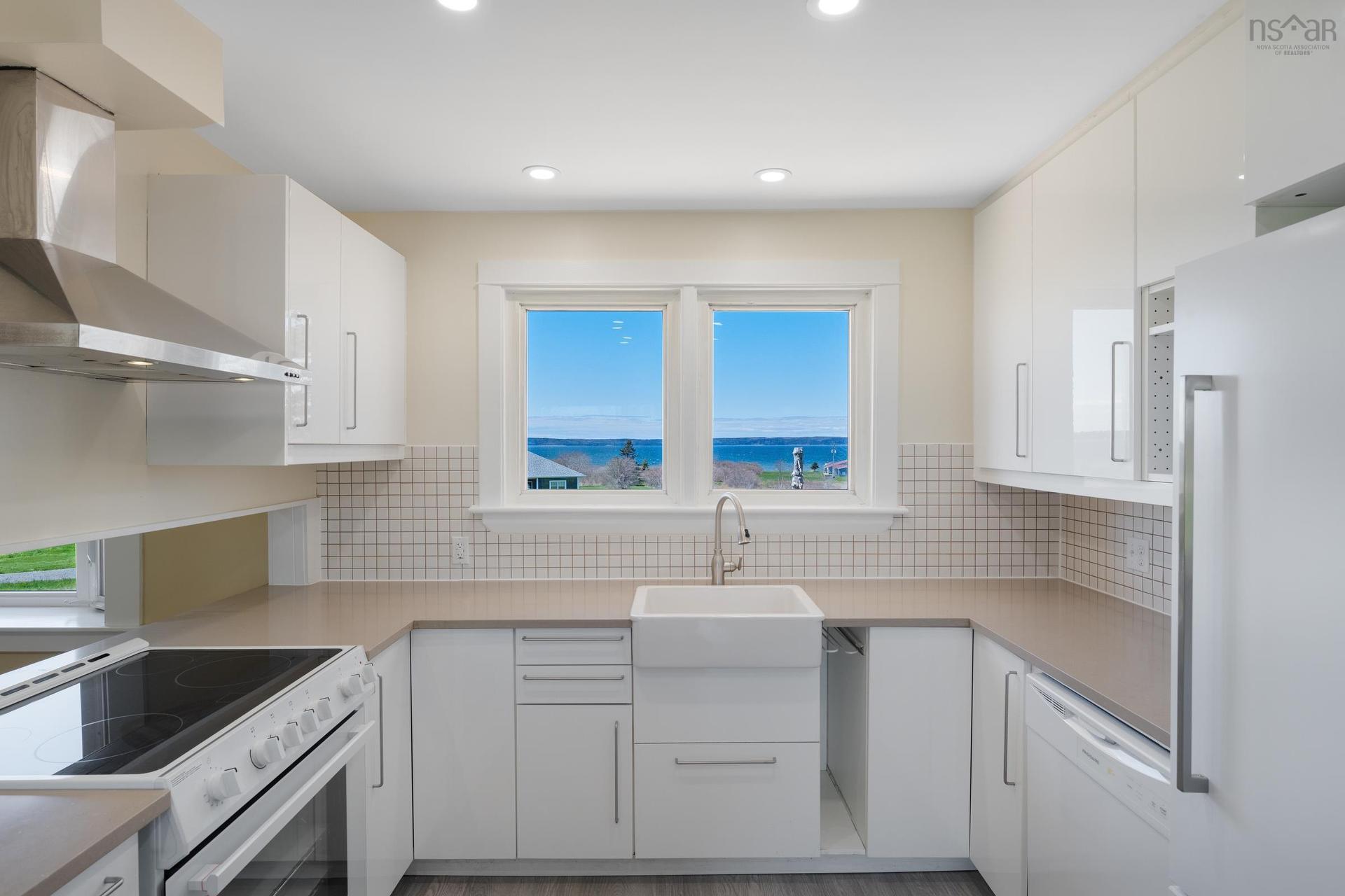 3367 Highway 1, Belliveaus Cove, NS