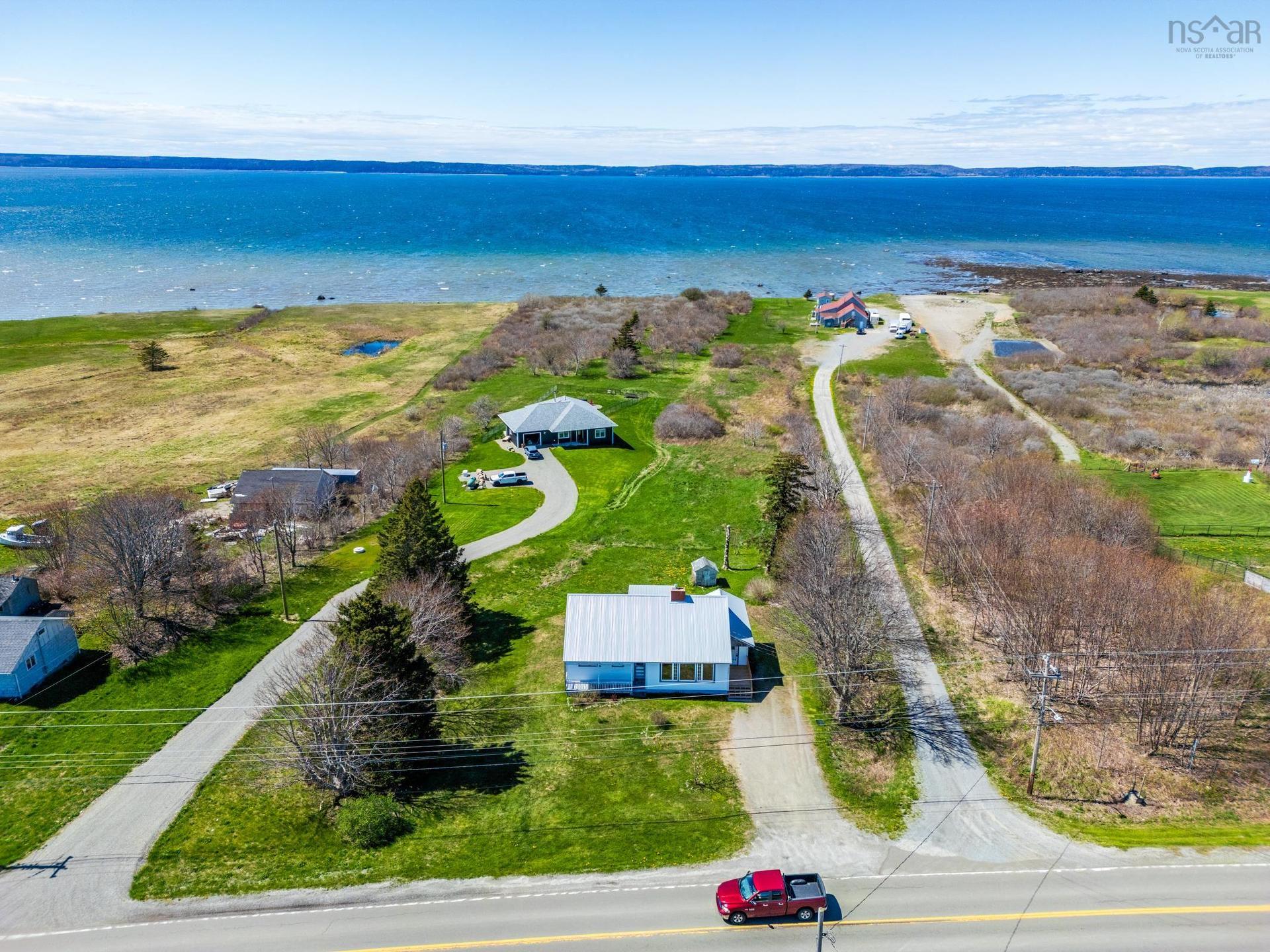 3367 Highway 1, Belliveaus Cove, NS