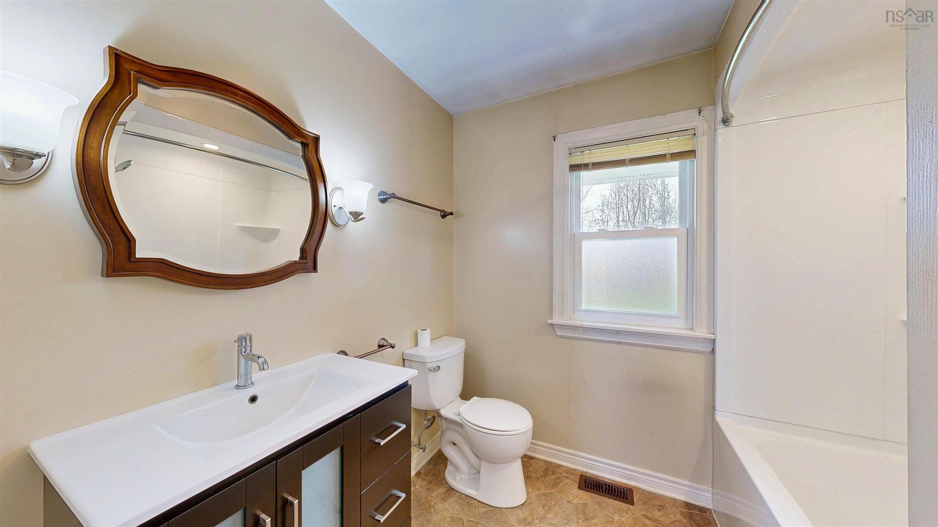 12379 3 Highway, Rhodes Corner, NS