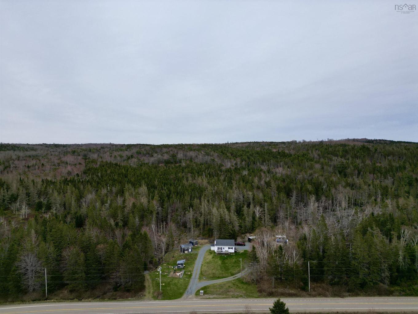 9384 Highway 7, Stillwater, NS