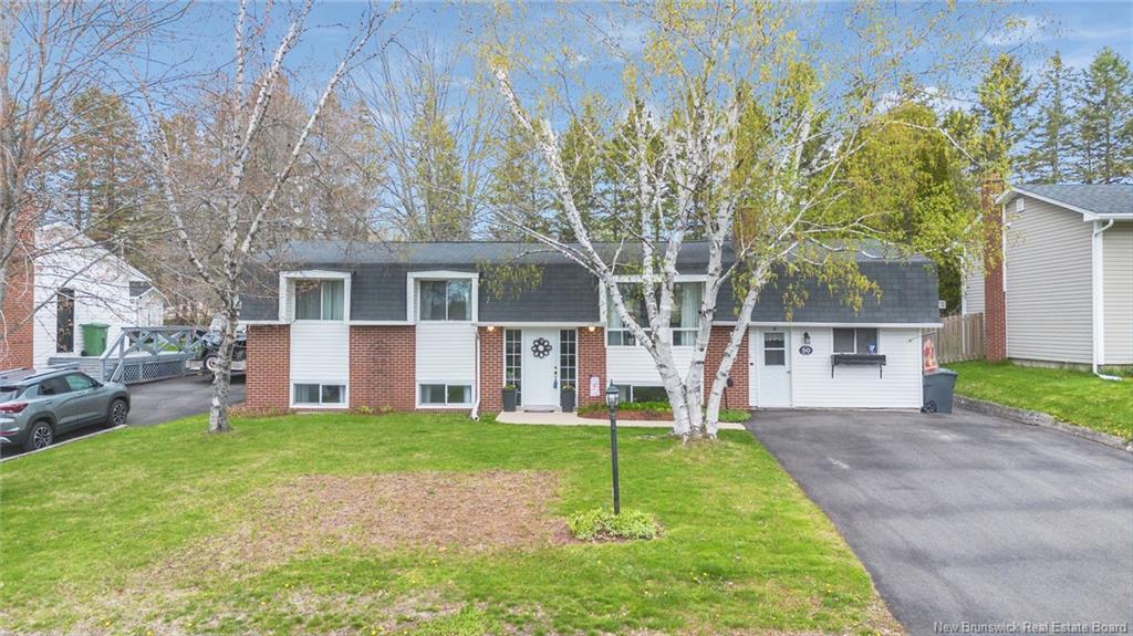 50 William St, Fredericton, NB