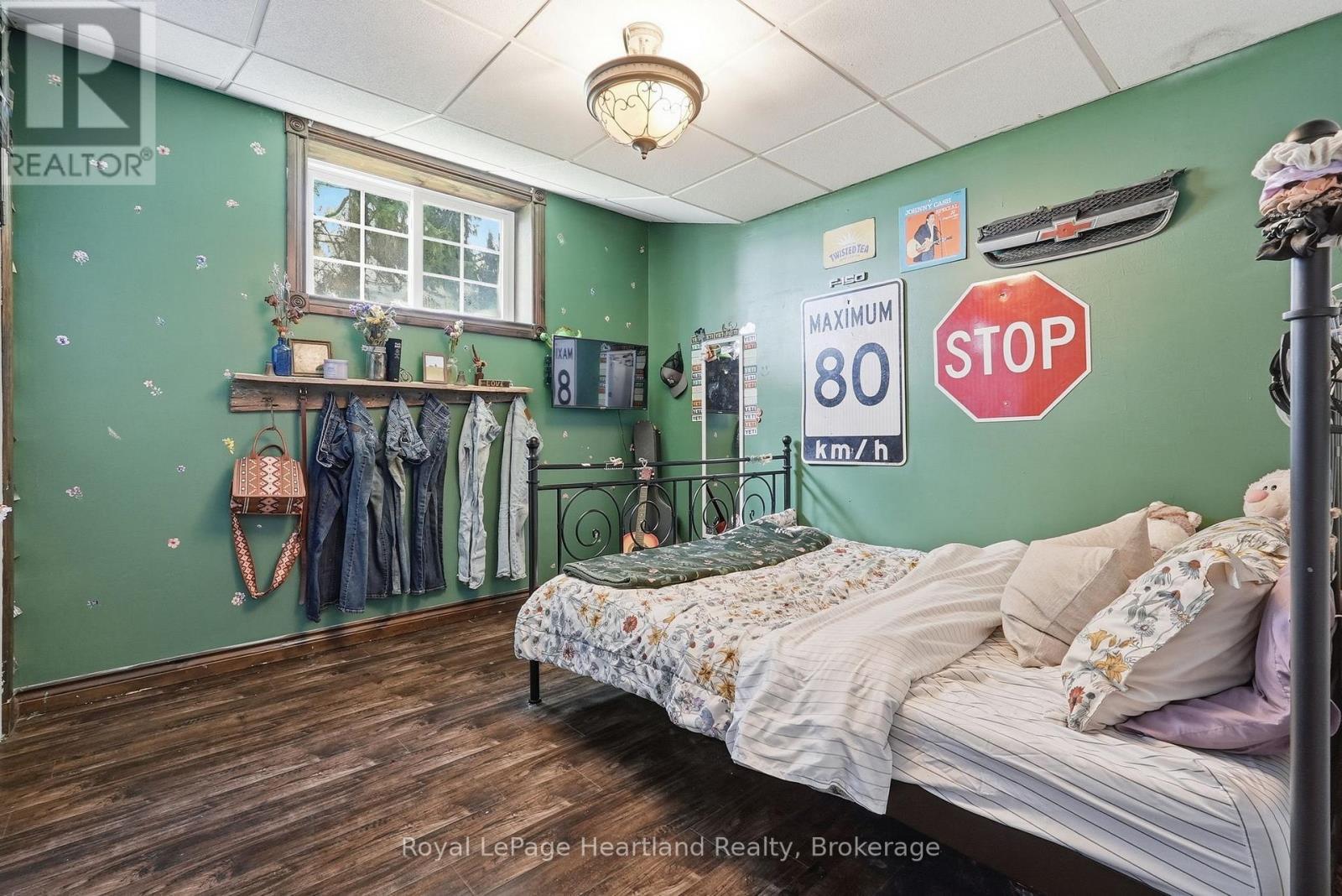 5106 5Th Line, Minto, ON - Indoor Photo Showing Bedroom