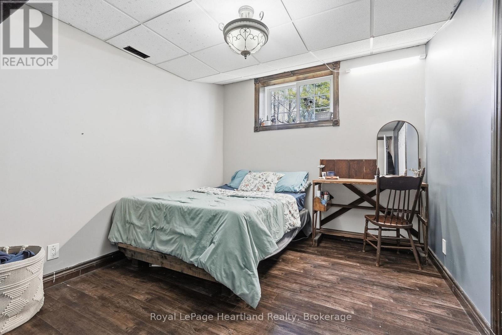 5106 5Th Line, Minto, ON - Indoor Photo Showing Bedroom