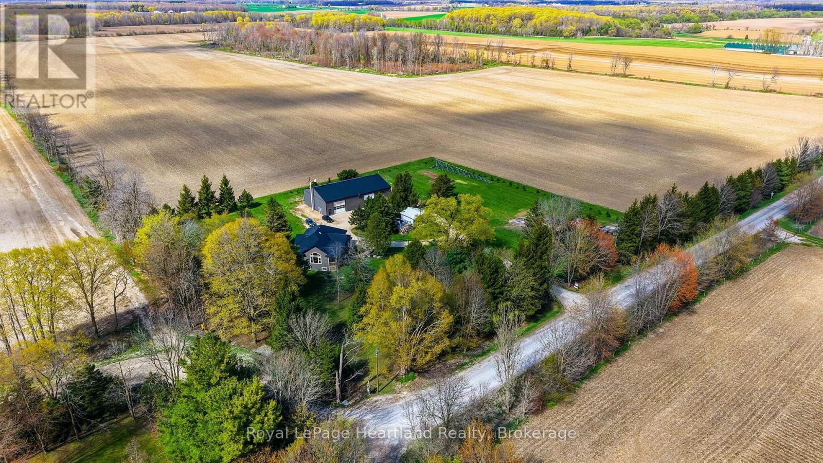 5106 5Th Line, Minto, ON - Outdoor With View