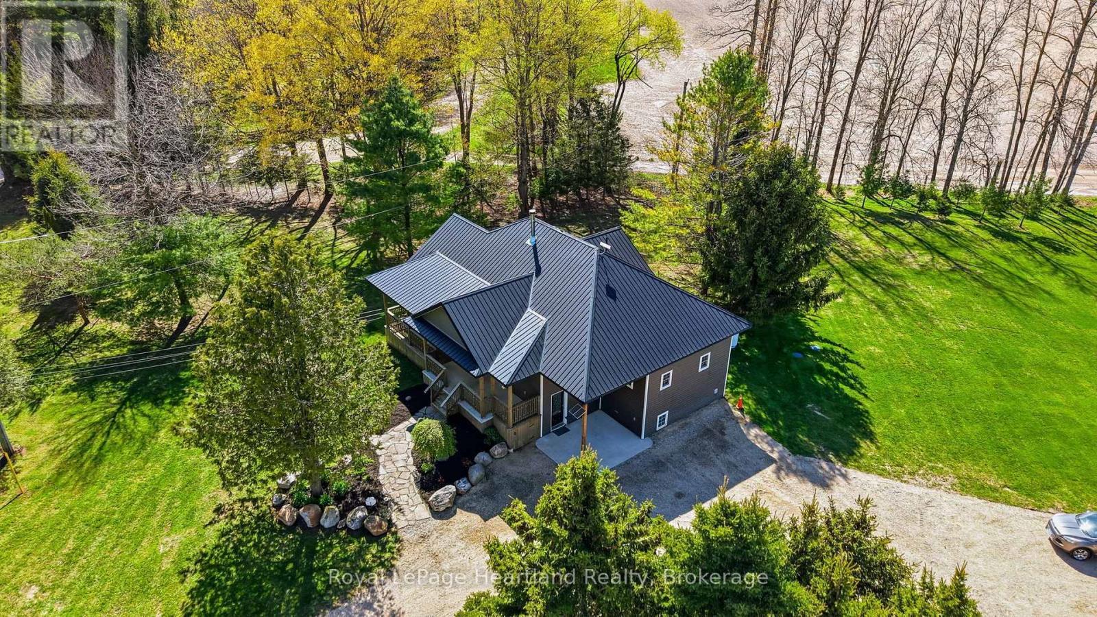 5106 5Th Line, Minto, ON - Outdoor