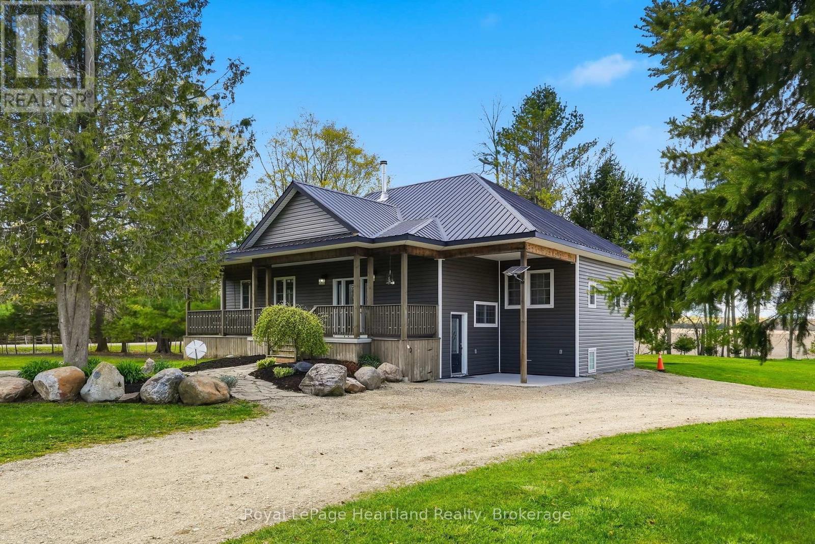 5106 5Th Line, Minto, ON - Outdoor