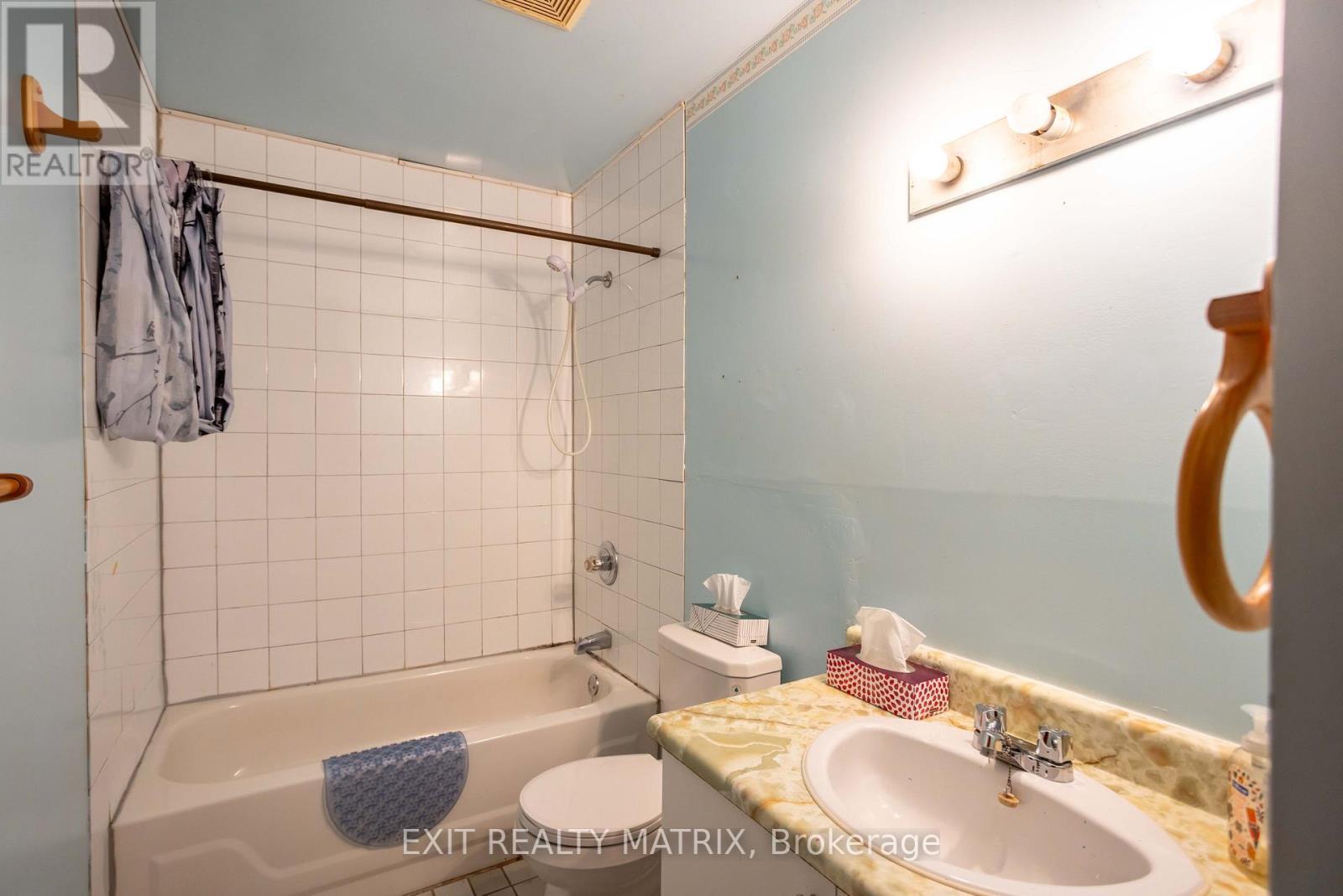 82 Bertha Avenue, Champlain, ON - Indoor Photo Showing Bathroom